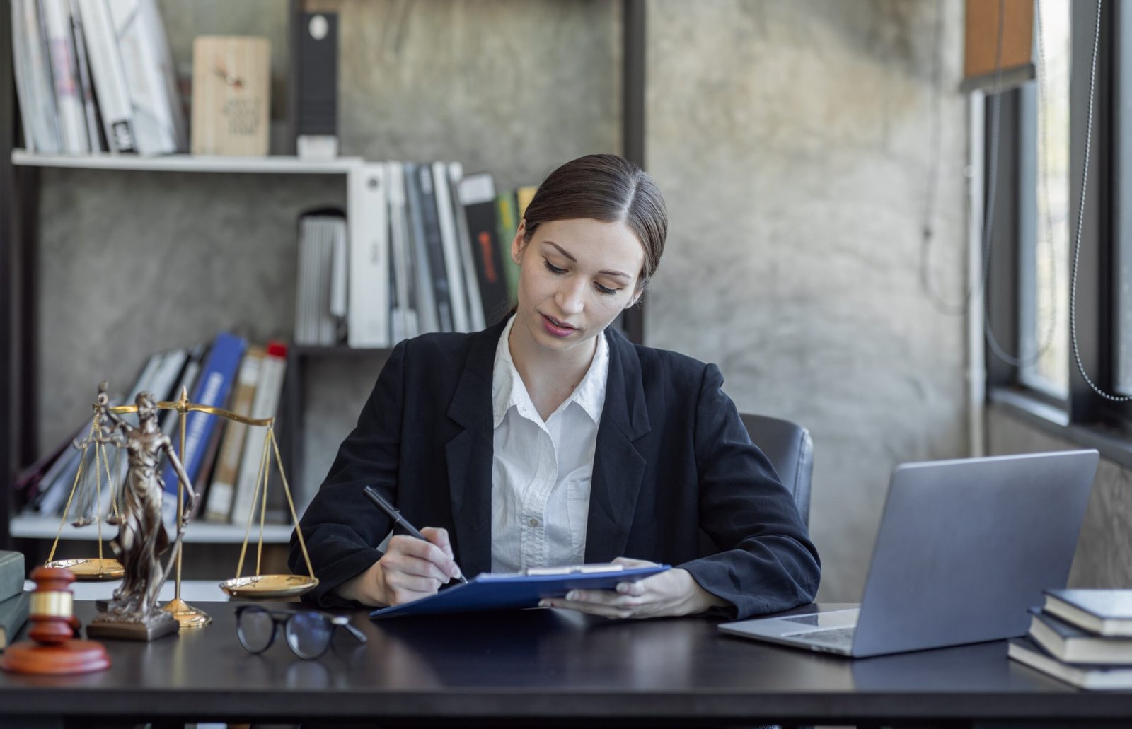 Key Steps for H-1B Prevailing Wage Virtual Paralegal Support