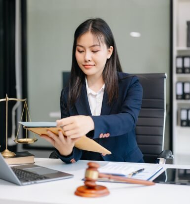 USCIS Premium Processing How Virtual Paralegals Track 15-Day Approvals