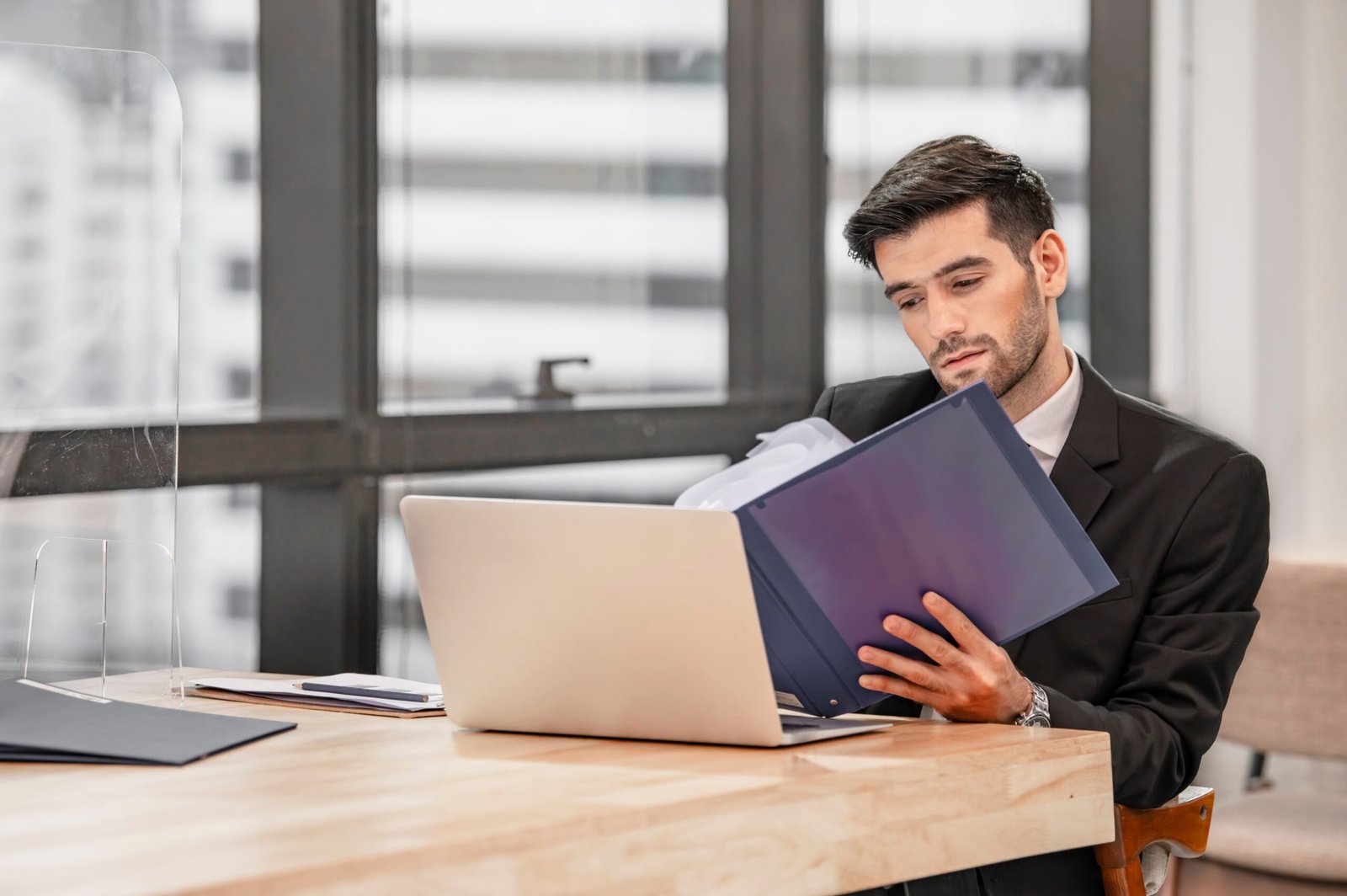 Virtual Solutions for H-1B Certified LCA Storage in Case Files