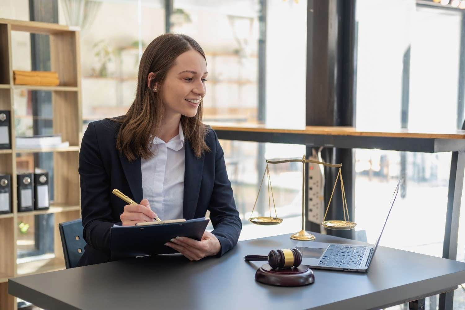 Virtual Legal Assistant Helping with Business Visa Application Assistance for L-1, E-2, and O-1 Cases