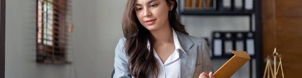 Immigration attorney managing FOIA processing with a virtual legal assistant | Legal outsourcing for FOIA requests