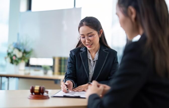 Virtual Legal Assistant helping with EB-1 and O-1 visa documentation for streamlined and accurate immigration petition preparation.