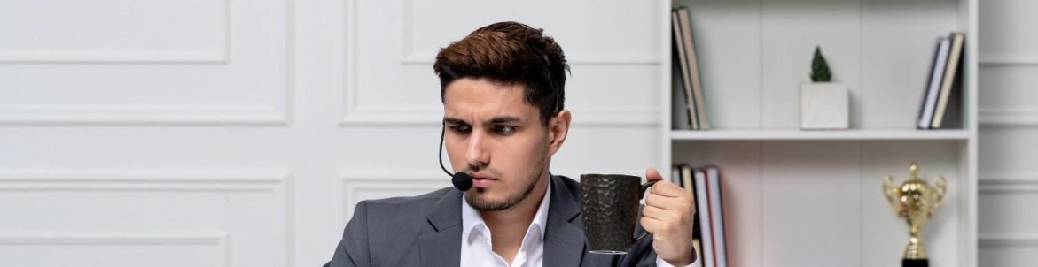 Virtual Legal Assistant working remotely — streamlining law firm tasks and improving efficiency for attorneys.