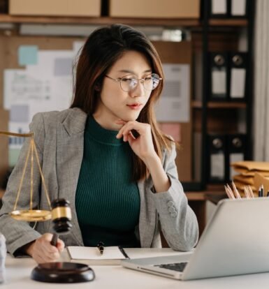 How Immigration Paralegals Help Attorneys and Clients Manage Complex H-1B Denials