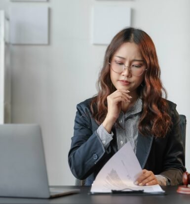 Real-Time Paralegal Support for H-1B Dependent Employer Documentation A Lifesaver for Busy Immigration Attorneys